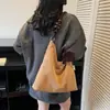 Bolso de Mujer 2026 Bolso de Viaje Bolso Tote Retro Nueva Moda Gamuza Bolso de Gran Capacidad Casual Hobo Bolso de Hombro Versátil