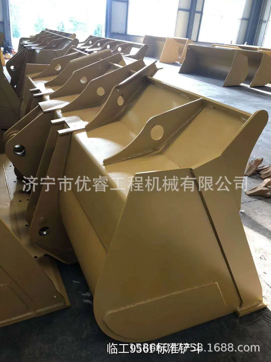 临工956F铲斗 (2)