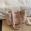 Bolso Tote Acolchado con Estampado de Letras 2025 Otoño e Invierno Nuevo Coreano de Gran Capacidad Bolso de Hombro Elegante para Mujer