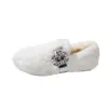 Zapatos peludos chic y sofisticados para el invierno, nueva colección otoño/invierno 2026, forrados de felpa, esponjosos y elegantes