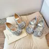Zapatos Cerrados de Cristal Hueco para Niñas 2026 Primavera/Verano Nuevos y Modernos Versátiles Zapatos de Rendimiento para Niñas Pequeñas Zapatos de Princesa