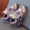 Tenis para niños, tenis gruesos para niñas, nuevos estilos primavera/otoño, zapatos casuales de dibujos animados, ligeros y antideslizantes, zapatillas para correr para niñas
