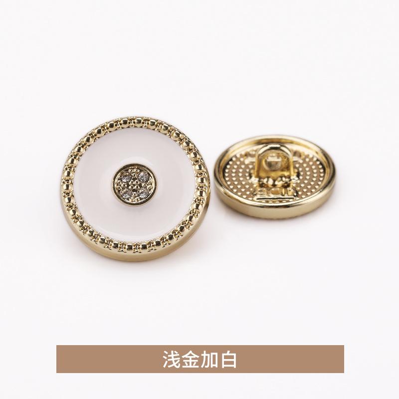 浅金加白.jpg