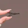 2026 Nuevo Elegante Clip para el Cabello Cuadrado de Cristal con Lazo y Pedrería para Mujer, Accesorio para Flequillo Lateral