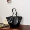 Bolsa tote de alta qualidade, minimalista, para mulheres, nova moda 2026, grande capacidade, versátil, para o dia a dia, bolsa de ombro plissada