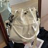 Bolso de relajación para mujer, nuevo bolso bandolera de lona versátil de otoño e invierno 2024, bolso tipo cubo portátil popular de este año