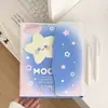 Carpeta de 6 Anillas de Piel Sintética Estrella Cubierta abatible A5 Cuadrícula Amplia de Cuatro Compartimentos Dibujo Animado Lindo Cierre Magnético Cuaderno Álbum de Tarjetas de Ventilador de 3 pulgadas