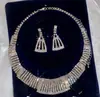 Aretes Colgantes y Collar de Flor de Circonita Brillante Estilo Corte Europeo y Americano, Cadena Ligera de Lujo Nicho para Clavícula, Joyería Exquisita Transfronteriza