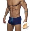 UXH Homens Europeus e Americanos Arco-íris Impresso Bolso Boxer Swim Trunks com Copo Moda Simples Arco-íris Pequeno Rótulo Swim Trunks