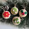Adornos de bola de Navidad de flor de ganchillo terminada para productos nuevos transfronterizos, comercio exterior al por mayor, decoración del hogar, decoraciones de escritorio, regalos navideños