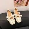 Sapatos Mary Jane retrô com fita de bolinhas para mulheres, nova coleção de outono 2026, versáteis estilo bailarina, que aumentam a altura, bico quadrado, sapatilhas de boca rasa