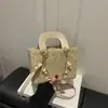 Bolsa Quadrada Pequena Bolsa de Ombro para Mulheres 2026 Verão Novo Estilo Simples para o Dia a Dia Bolsa de Mão Fashion Tendência Bolsa Transversal
