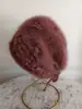 Gorro de moda de punto cálido de doble capa multicolor para mujer, estilo otoño e invierno 2026, con flores tejidas a crochet hechas a mano