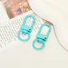 Fivela Colorida Pintada em Forma de U para Porta Giratória Pingente de Chaveiro em Liga de Zinco Acessórios para Joias DIY Fivela para Pendurar em Bolsa Boneca