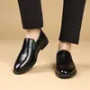 Zapatos de Cuero para Hombre Transfronterizos, Nuevo Estilo Primavera, Zapatos Slip-On Británicos de Suela Blanda, Calzado Formal de Negocios, Zapatos de Boda para Novio