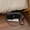 Bolso Transfronterizo para Mujer Estilo Coreano Versátil de Gama Alta para Viajes Diarios Bolso de Hombro 2026 Nuevo Diseño de Nicho Bolso Cruzado con Cadena