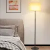 Lámpara de pie con forma de concha, iluminación ambiental para la sala de estar junto al sofá, lámpara de lectura de cabecera para el dormitorio, lámpara de mesa retro de alto nivel en color cromo