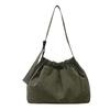 Bolsa de ombro transversal de grande capacidade, elegante, feminina, 2025, nova bolsa de tecido de nylon, casual, simples, cor sólida, bolsa tote