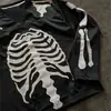 Moda Europeia e Americana Tendência Esportiva Manga Longa Masculina e Feminina Halloween Patch de Esqueleto Nicho Avant-Garde Popular Gola V Camiseta Atacado