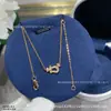Collar de Herradura Vertical Fred con Forma de V Dorado Grueso Chapado en Oro Pulsera de Herradura de Oro de 18 Quilates Collar con Cierre de Herradura Completo de Diamante Media Parte de Diamante Grande