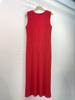 Vestido de Mujer para Comercio Exterior, Nuevo Estilo de Principios de Otoño, Estilo Francés, Sencillo y Adelgazante, Cuello Redondo, Sin Mangas, Vestido Camiseta Plisado