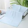 Venta al por mayor de fábrica toalla para niños de oso liso de fibra de bambú suave absorbente toalla para bebé toalla para jardín de niños