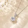 Producto popular para atraer tráfico en Douyin Live: Moissanita genuina de color H con baño de platino, colgantes de diseño original disponibles para venta al por mayor