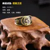 Anillo de Bronce Punto Eterno Estilo Retro Tendencia de Moda Personalidad Versátil Atmósfera Clásica Anillo de Jade con Tres Ganchos
