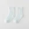 25 calcetines nuevos para bebé primavera y verano finos tipo A calcetines de malla calcetines de algodón para recién nacido calcetines para niños y niñas calcetines de media caña