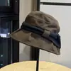 Novo Chapéu de Pescador Outono e Inverno para Mulheres, Chapéu Bucket Plissado Afina o Rosto, Versátil Elegante Estiloso Chapéu de Sol para Cobrir o Rosto