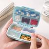 Caja de medicinas portátil de 8 compartimentos para viaje de una semana, sellada, a prueba de humedad, caja de medicinas pequeña, logo imprimible, caja de almacenamiento de medicinas para subenvasado, en stock