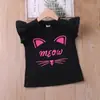 Conjunto de Manga Bufante para Meninas 2026 Verão Novo Bebê Desenho Gatinho Manga Curta Roupa de Trabalho Shorts Conjunto de Duas Peças Estilo Coreano Tendência