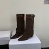 Botas western de salto plataforma estilo retrô francês com bico fino para mulheres, novas botas de montaria de cano médio para outono e inverno de 2026