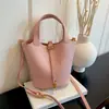 Bolso bandolera de un solo hombro, elegante y moderno, casual y único, diseño minimalista nuevo, colección otoño 2026, bolso tipo cubo para mujer
