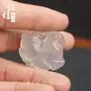 Venta directa del fabricante: Colgante de Calcedonia Blanca Tipo Hielo Natural Buda Maitreya Paz, Colgante de Ágata Nube Cerradura Unisex, Adorno de Caballo Tang
