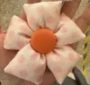Accesorios para joyería floral pequeños DIY al por mayor broche de lazo lindo tocado de flor de tulipán accesorios para bolso mujer