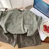 Conjunto de Camisa Floral de Verão para Meninos 2026 Novo Conjunto de Duas Peças Camisa de Manga Curta Estilosa Shorts Tendência