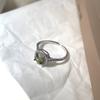Anel Feminino Quadrado Diamante Verde Oliva Retrô Francês Prata Esterlina S925 Estilo Corte Rai Diamante Zircônia Brilhante Anel de Dedo Empilhável