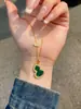 Loja de ouro com colar de cabaça cravejado de diamantes feminino banhado a ouro ágata vermelha concha branca pingente de unicórnio corrente clavícula lote minoritário coreano