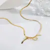 Versión coreana de diseño simple moda lazo cadena de cuello hueso de serpiente para mujer popular personalidad temperamento acero de titanio cadena de cuello venta al por mayor combina con todo