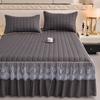 Falda de cama de algodón lijado grueso de color sólido de alta calidad, juego de tres piezas, falda de cama de encaje agradable para la piel para las cuatro estaciones, colcha antideslizante de una sola pieza