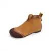 Nuevas botas cortas vintage hechas a mano para mujer de otoño e invierno, hechas de piel de vaca de capa superior, diseño adelgazante con corte en V, cremallera lateral, cómodas y casuales, botas de cuero genuino para mujer