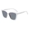 Gafas de Sol 2025 Europa y Estados Unidos Transfronterizas Punk Tendencia Futura Mujeres Mostrar Rostro Gafas Pequeñas Disparo Callejero Moda Gafas Ojo de Gato