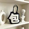 Bolsa de feltro com texto criativo em estoque, bolsa de mão de grande capacidade, presente para a temporada de formatura, bolsa de ombro para estudante