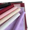 Papel de Regalo Cuadriculado Hueco de Flor Atractora de Luz, Papel de Regalo Cuadriculado de Papel Kraft, Materiales de Empaque Florales en Stock