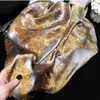 Primavera 2025 Nuevo Bufanda Cuadrada Grande de Seda Artificial 110cm Chal Protección Solar Bufanda de Seda Bufanda de Satén Regalo para Mujer Gama Alta