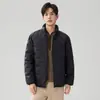 90% Plumón de Pato Otoño/Invierno 2026 Nueva Chaqueta de Plumón para Hombre Ligera Blanca de Plumón de Pato Chaqueta con Cuello Alto Moda