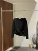 [Kai Pu] Diseño Otoñal Trece Estaciones con Nudo Tridimensional, Escote Asimétrico, Top Versátil de Manga Larga de Tencel para Mujer TB4209