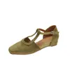 Sandálias Romanas Vintage Trançadas Deslumbrantes para Mulheres, Novo Estilo Verão 2026, Adequadas para Vestidos, Sapatos Mary Jane Vazados com Salto Grosso e Bico Fechado