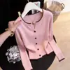 Cardigan de Tricô Color Block Feminino Novo para Primavera e Outono 2026, Moda Coreana Slim-Fit Versátil para Mulheres Baixas